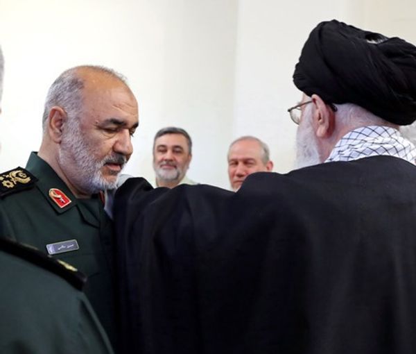 تصاعد الخلاف بين السلطات البريطانية حول تصنيف "الحرس الثوري الإيراني" منظمة إرهابية