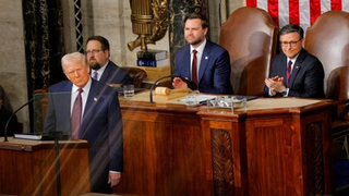 Senator urges Trump to brief Congress on planned talks with Iran