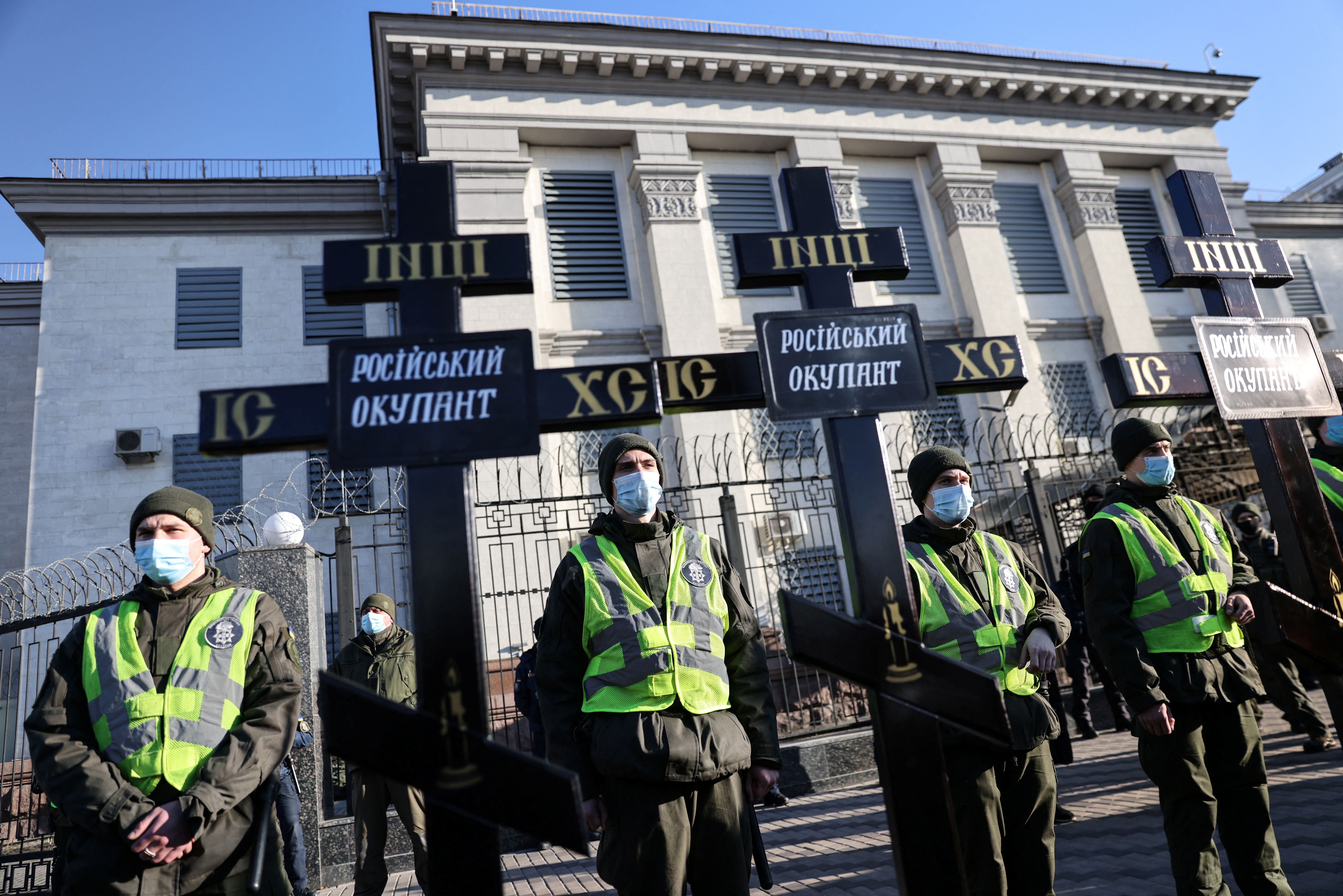 تخلیه سفارت روسیه در کی‌یف؛ حمله سایبری گسترده به وب‌سایت‌های دولتی اوکراین