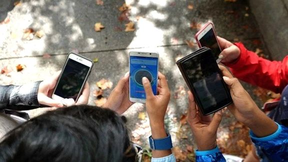 ایسنا: در پی آتشسوزی حوضچه فیبر مخابرات اینترنت همراه در چند شهر حاشیه تهران مختل شده است