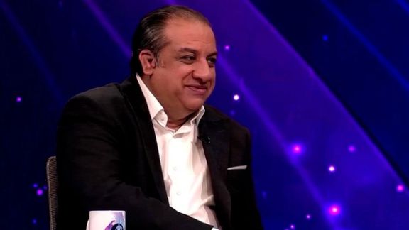 فساد گسترده در فوتبال؛ برکناری صوری بوده، سهیل مهدی مشغول کار است