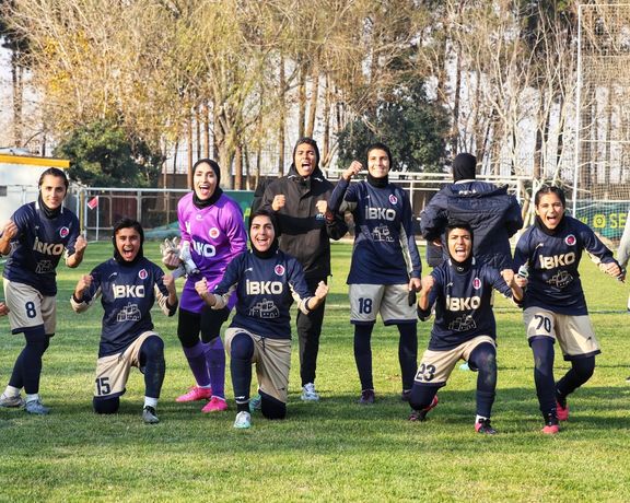 محدودیتهای عکاسی از فوتبال زنان: مراقب آستین و موی بازیکنان باشید، منتشر هم نکنید