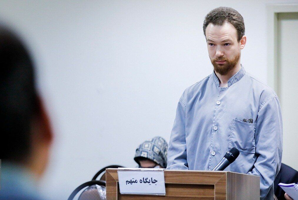 یوهان فلودروس در شعبه ٢۶ دادگاه انقلاب تهران