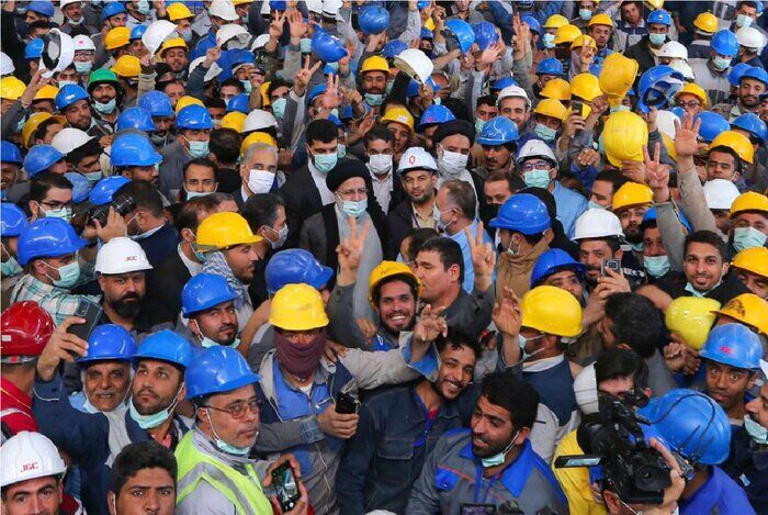 Iran's Government Delays Wage Negotiations With Workers