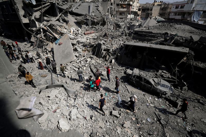 وزیر دفاع اسرائیل: به زودی تخلیه جمعیت از مناطق درگیری در غزه دوباره آغاز می‌شود