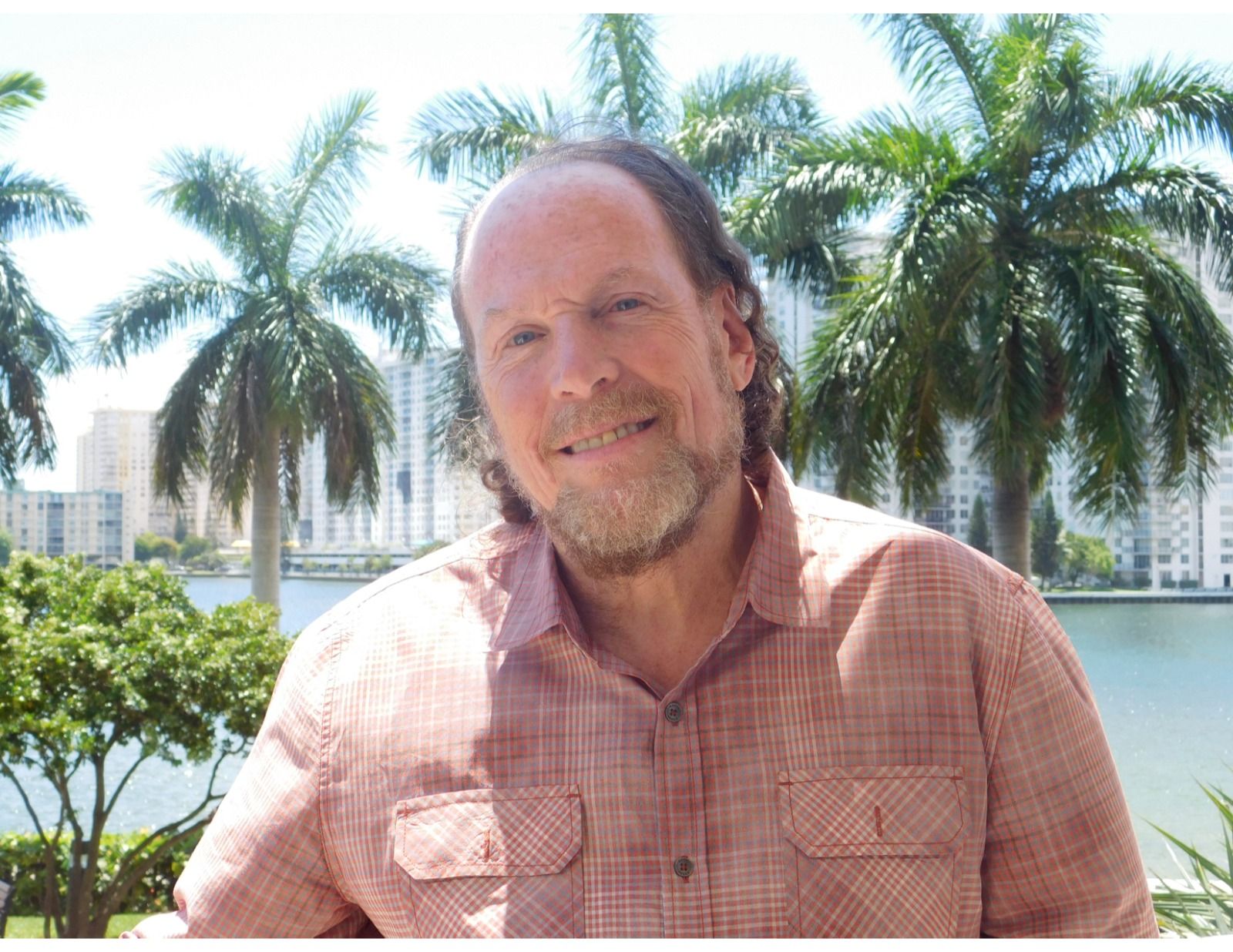 Barry Rosen years after his captivity n freedom.