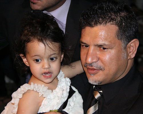 واکنشهای جهانی به ماجرای خانواده دایی؛ آنها را پیاده کردند چون از معترضان حمایت میکنند