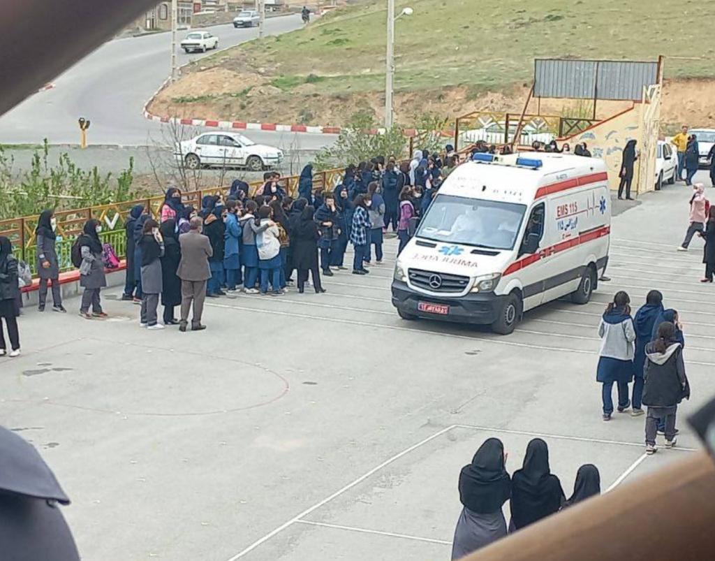 نقابة المعلمين في كردستان إيران: الهجمات على مدارس البنات "قتل ممنهج للأطفال"