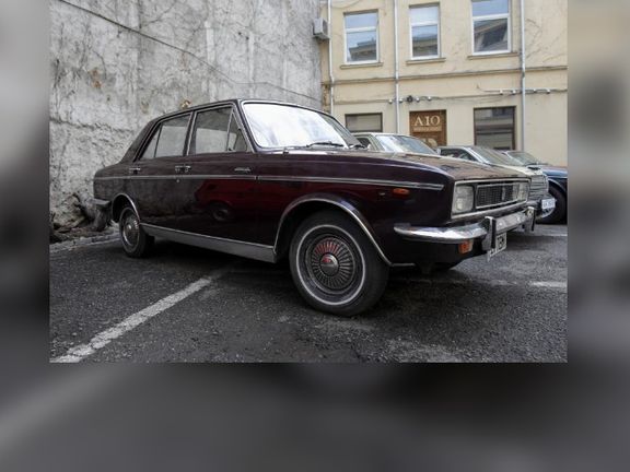 یک رومانیایی پیکان اهدایی محمدرضا شاه پهلوی به چائوشسکو را ۹۵ هزار یورو خرید