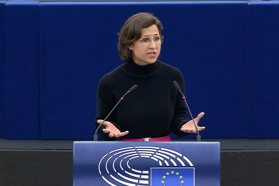 نیومن، نماینده پارلمان اروپا: باید به سیاست مبهم اتحادیه اروپا درباره رژیم ایران پایان داد