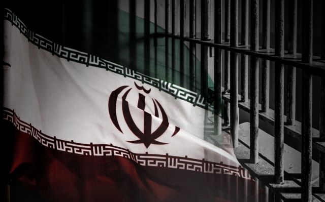 منظمات حقوقية ونشطاء سياسيون يحتجون على اعتقال الفنانين والنشطاء في إيران