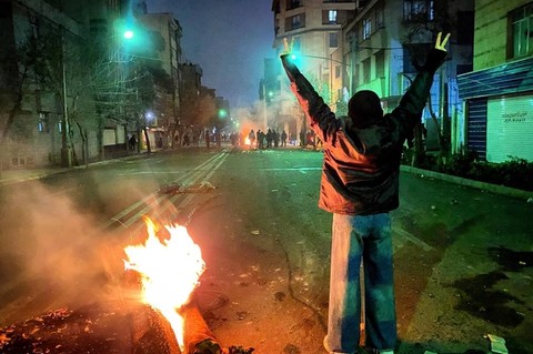 ایران در اشغالِ مناسبات اشغالگرانه