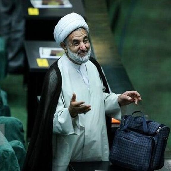 نماینده قم: اگر به تخلفهای روحانی رسیدگی شود باید همه عمر در زندان بماند