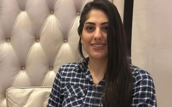 عاطفه احمدی، اسکیباز پناهنده، به ایران برگشت