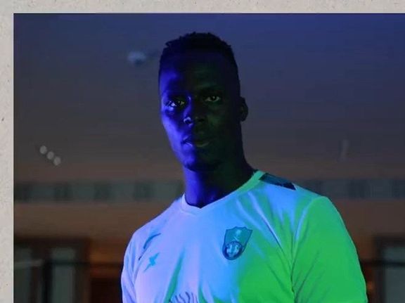 دروازهبان چلسی به الاهلی عربستان سعودی پیوست