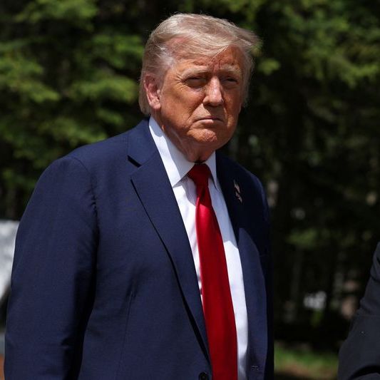 ترامب: إسرائيل لن تخفف من شدة هجماتها ضد إيران