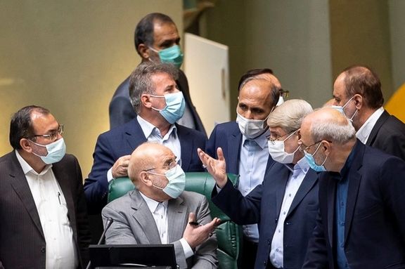 Speaker Ghalibaf seen haggling with lawmakers in October last year.