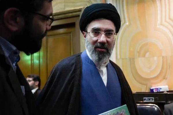 مجتبی خامنهای؛ از شبکه قدرت در سایه تا رهبری جمهوری اسلامی