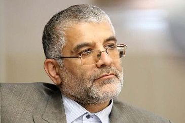 دادستان همدان: استفاده از عنوان دکتر و مهندس بدون داشتن مدرک جرم است