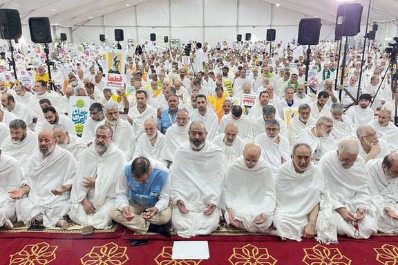 Iranian pilgrims chant ‘death to America’ and ‘death to Israel’ at hajj ceremony