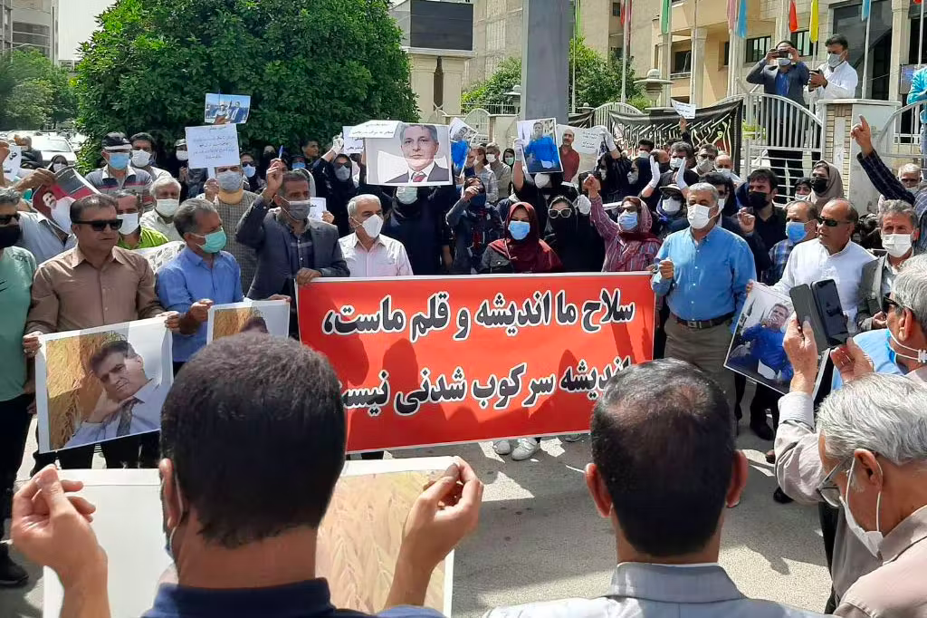 امتداد: یک روز پیش از تجمع معلمان، اینترنت فعالان صنفی قطع شد