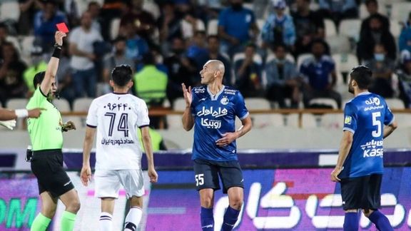 شکایت باشگاه استقلال از داور بازی با پیکان