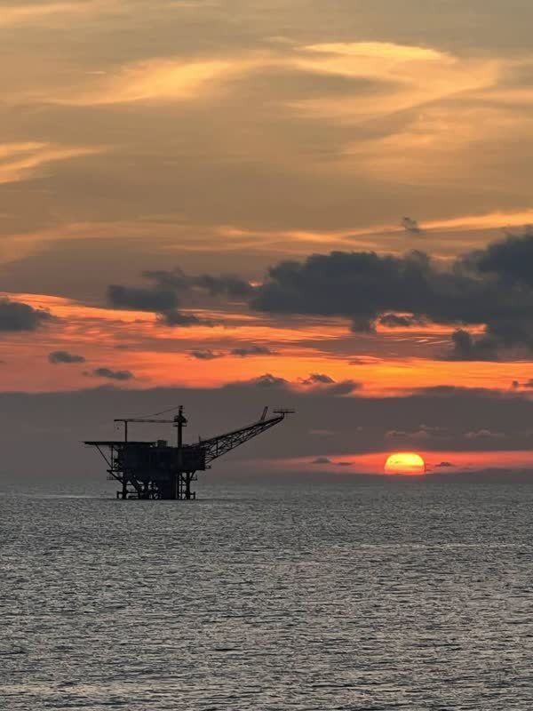 Sanctions are coming: Iranian intel warns ministries, firms on 'snapback'