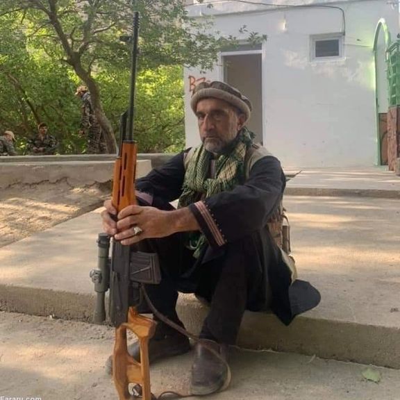 بنابر گزارشها روحالله عزیزی، از فرماندهان مقاومت و برادر امرالله صالح، در پنجشیر کشته شد