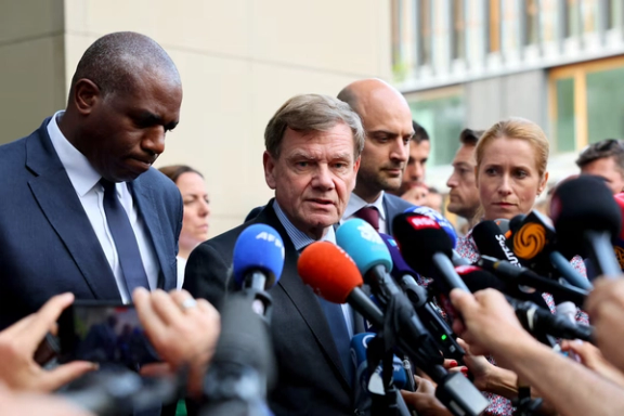 منبع دیپلماتیک فرانسوی: شرایط جلوگیری از مکانیسم ماشه هنوز محقق نشده است