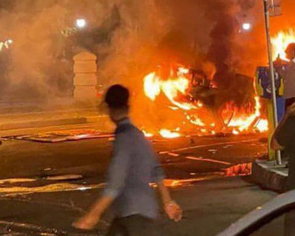 الاحتجاجات الليلية تستمر في 7 أحياء بطهران ومدن كرج ورشت ومشهد