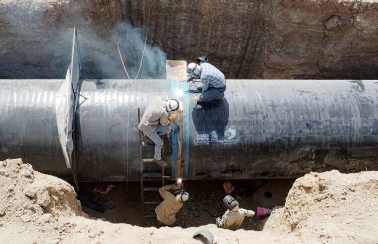 انتقال آب دریای عمان به اصفهان تهدیدی جدی برای محیط‌ زیست است