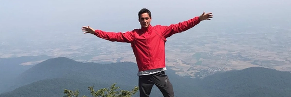 ناشط إيراني يطالب الأمن باحترام مراسم دفن الصحافي المنتحر كيانوش غدا