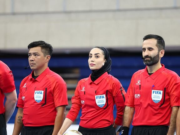 تمرینات فتحی در خیابان؛ داور زن بینالمللی فوتسال ایران را به پیستهای تمرین راه نمیدهند