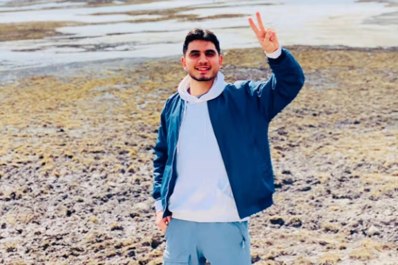 معارض إيراني جريح في تركيا يعيش بين الألم والمنفى ويخشى إعادته إلى إيران