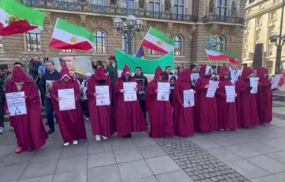 تجمع در شهرهای مختلف جهان برای حمایت از زنان در روز ۸ مارس