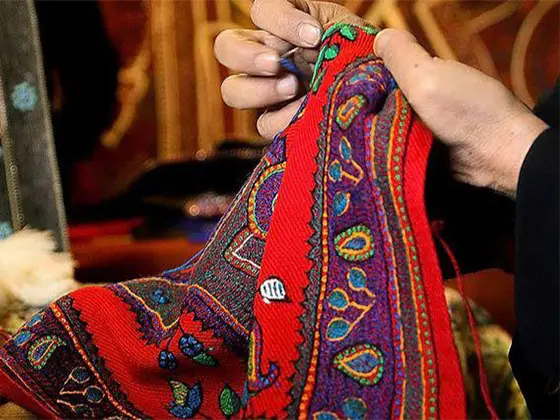 هنر و صنایع دستی، راهی برای بهبود سلامت روان و رضایت از زندگی