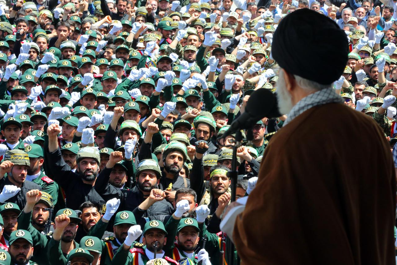 گزارش گاردین:جمهوری اسلامی از سال ۵۷ بیش از ۲۰۰ عملیات ترور و آدم‌ربایی در جهان انجام داده