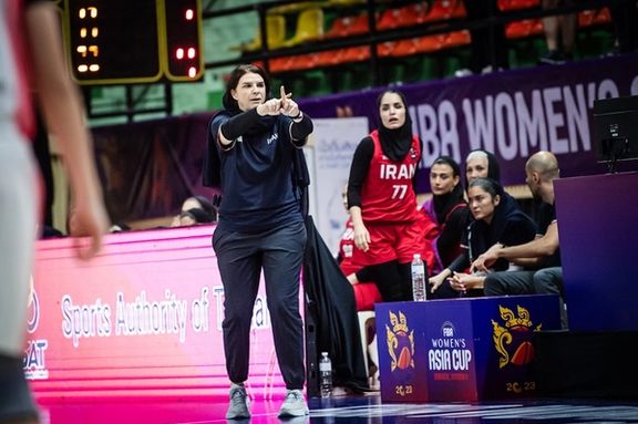کاپوچیانی، سرمربی تیم ملی بسکتبال زنان:از همه ایرانیها میخواهم به دختران ما افتخار کنید