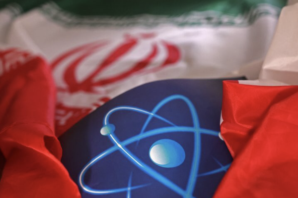 استطلاع أميركي: تأييد كبير لمنع إيران من امتلاك سلاح نووي.. وتحفظ على الضربات العسكرية