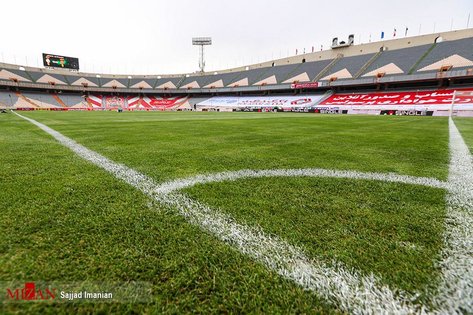 هراس ادامه‌دار از حضور تماشاگران در ورزشگاه آزادی؛ پرسپولیس بلیت را ارزان کرد اما نه‌چندان