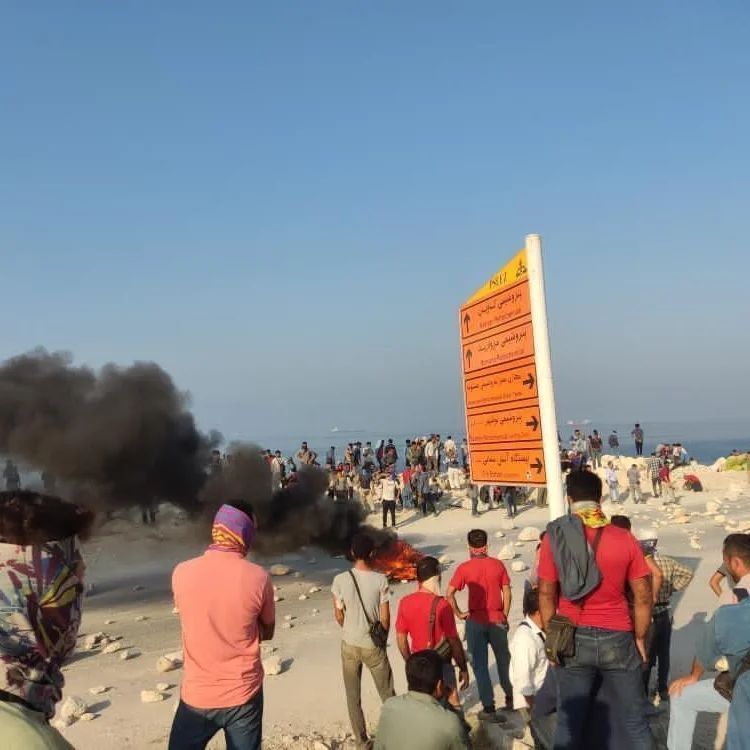 اختصاصی؛ نگرانی جمهوری اسلامی از افزایش اقدام‌های اعتراضی کارگران صنایع نفت و پتروشیمی