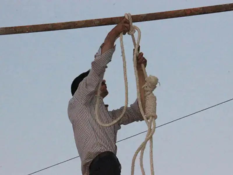 اعدام گروهی ۱۰ متهم جرایم مواد مخدر در زندان قزل‌حصار در یک روز