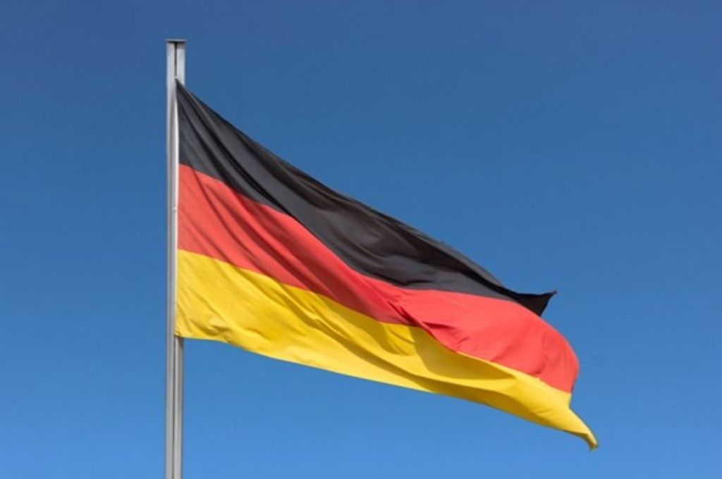 تقارير إعلامية: النظام الإيراني يدير عمليات في ألمانيا بتوظيف مجرمين