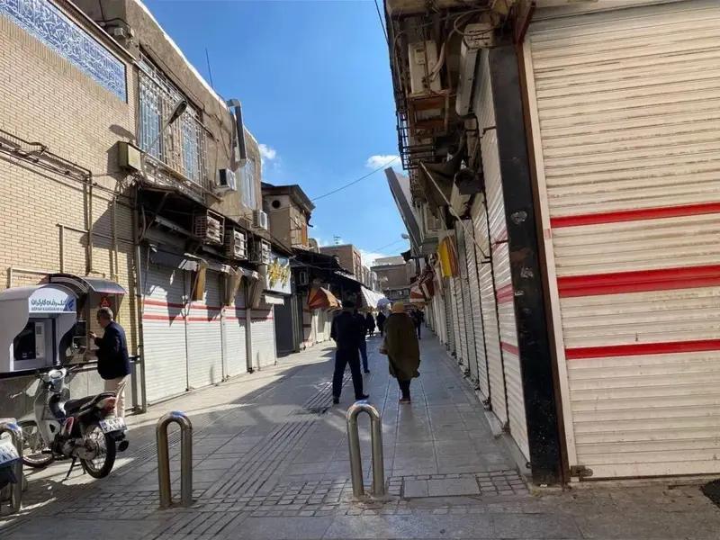 Closed shops at Tehran’s bazaar 