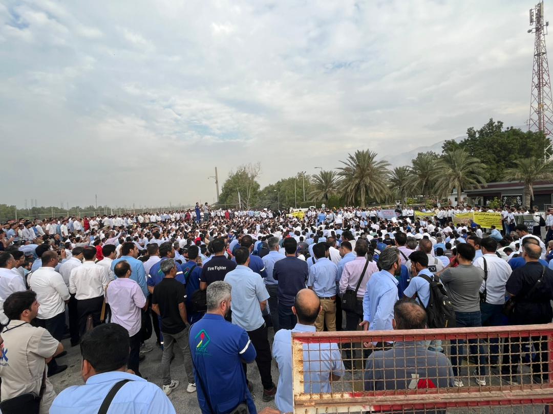 Economic recession fuels labor protests as energy crisis looms in Iran