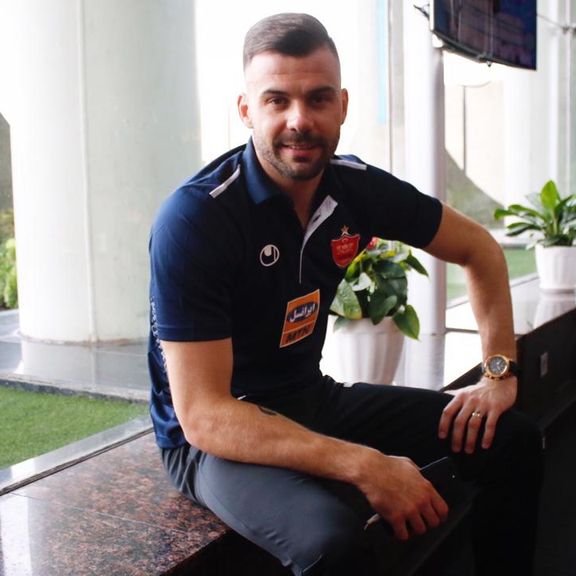 رادوشوویچ، گلر پرسپولیس ایران را ترک کرد