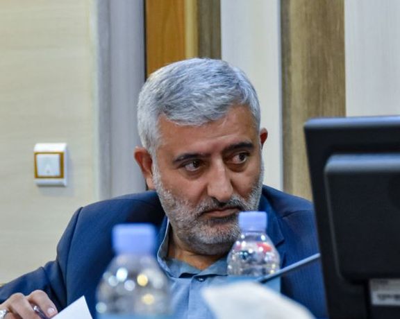 نمایندهای که پنج آشنا را برای استخدام به سازمان جنگلها معرفی کرد: روال همه نمایندگان است