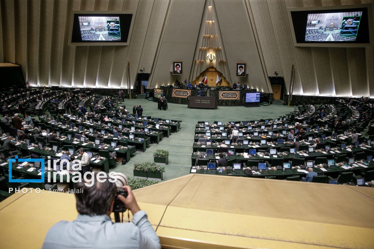 Iranian lawmakers back new Defense Council to speed wartime command