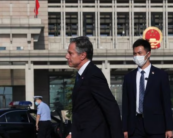 وزیر خارجه آمریکا برای دیدار با مقامهای چین وارد پکن شد