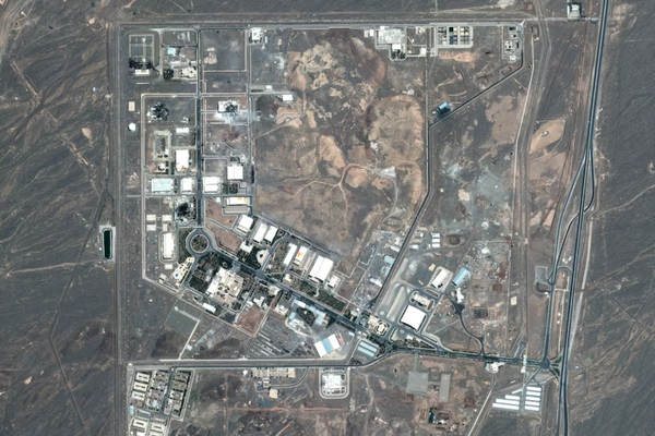 شروط آمریکا در ژنو: برچیدن ۳ سایت اتمی، تحویل ذخایر اورانیوم و حذف هرگونه «بند غروب»